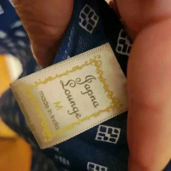 Japna Lounge, croped cami, size M - Picture 5 of 5